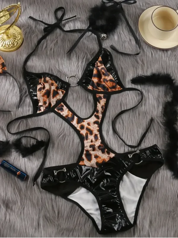 Conjunto de Lenceria con estampado de Animal Print
